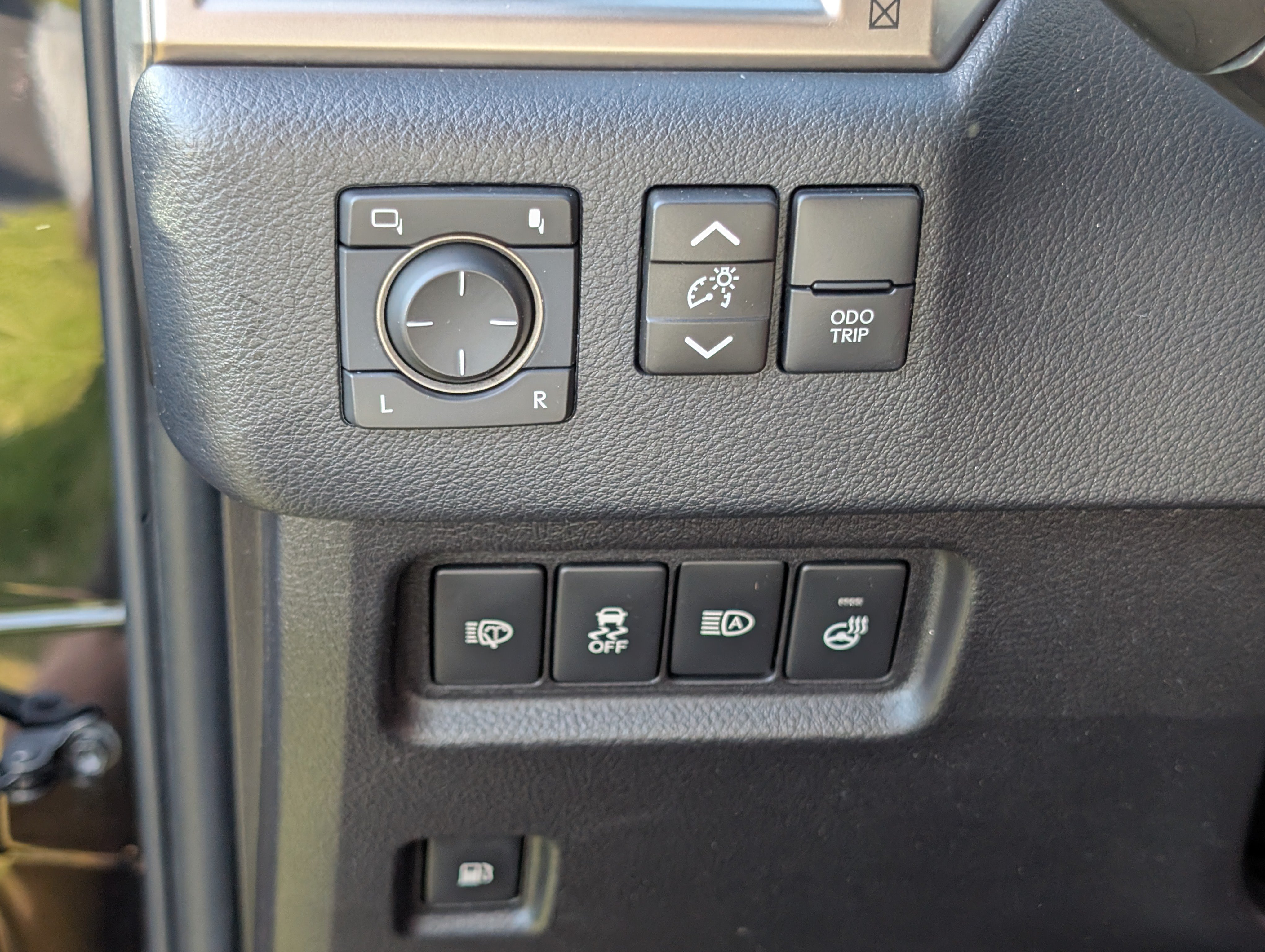 Used 2023 Lexus GX 460 Premium w/ Premium Package AWD/4WD image 23
