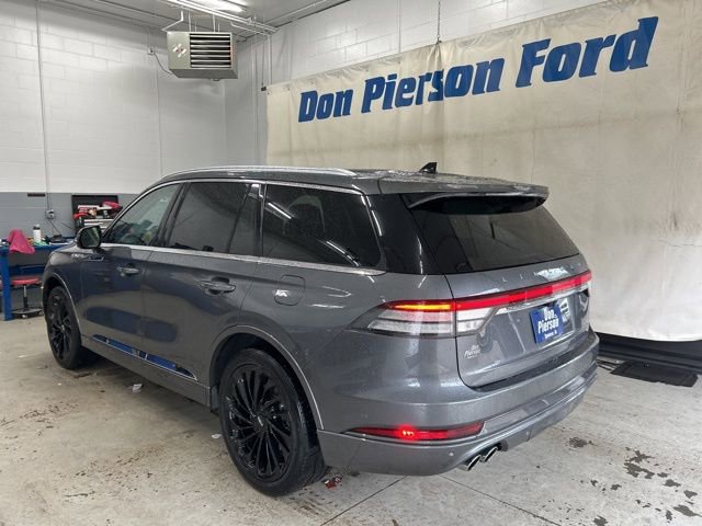 Used 2021 Lincoln Aviator Reserve w/ Equipment Group 208A AWD/4WD image 8