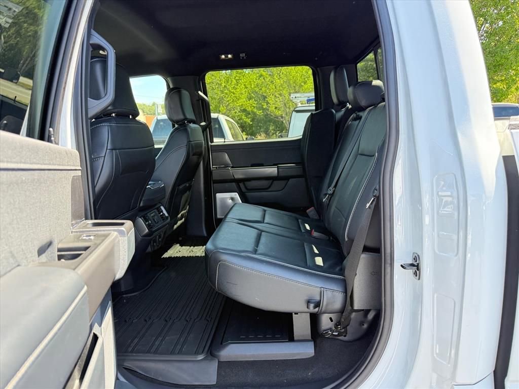 Used 2024 Ford F150 Lariat w/ Equipment Group 502A High image 12