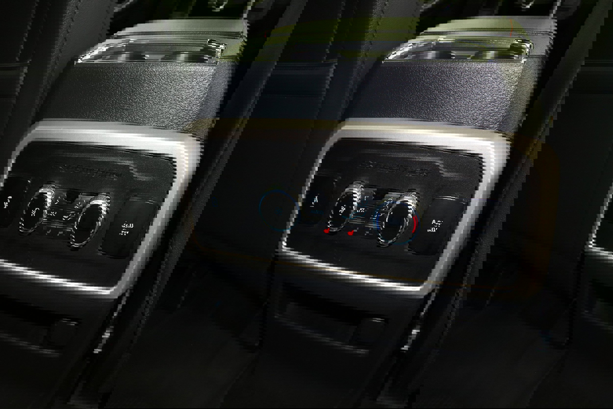 Used 2022 Ford Expedition Timberline image 16