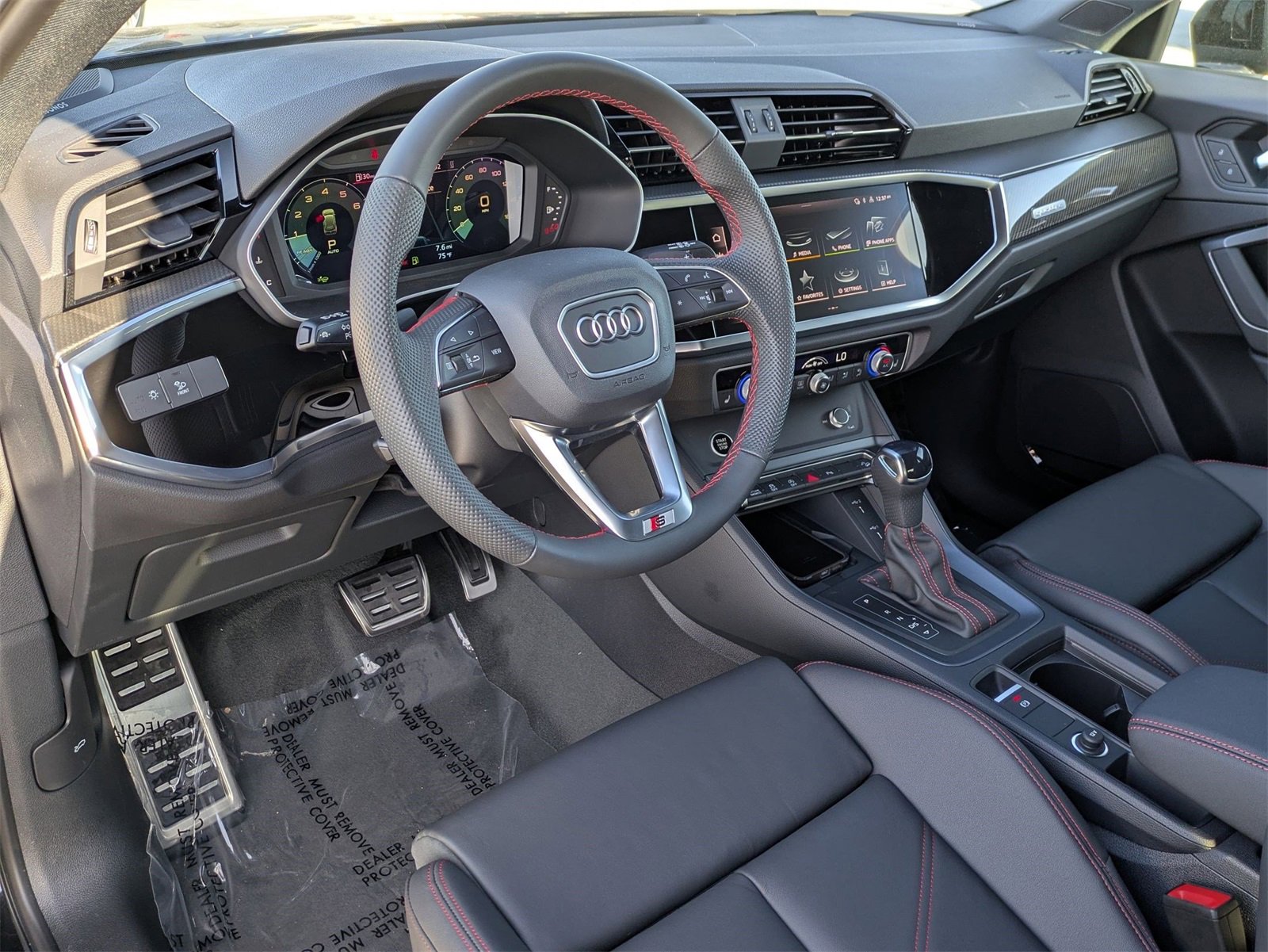 New 2025 Audi Q3 2.0T Premium Plus image 8