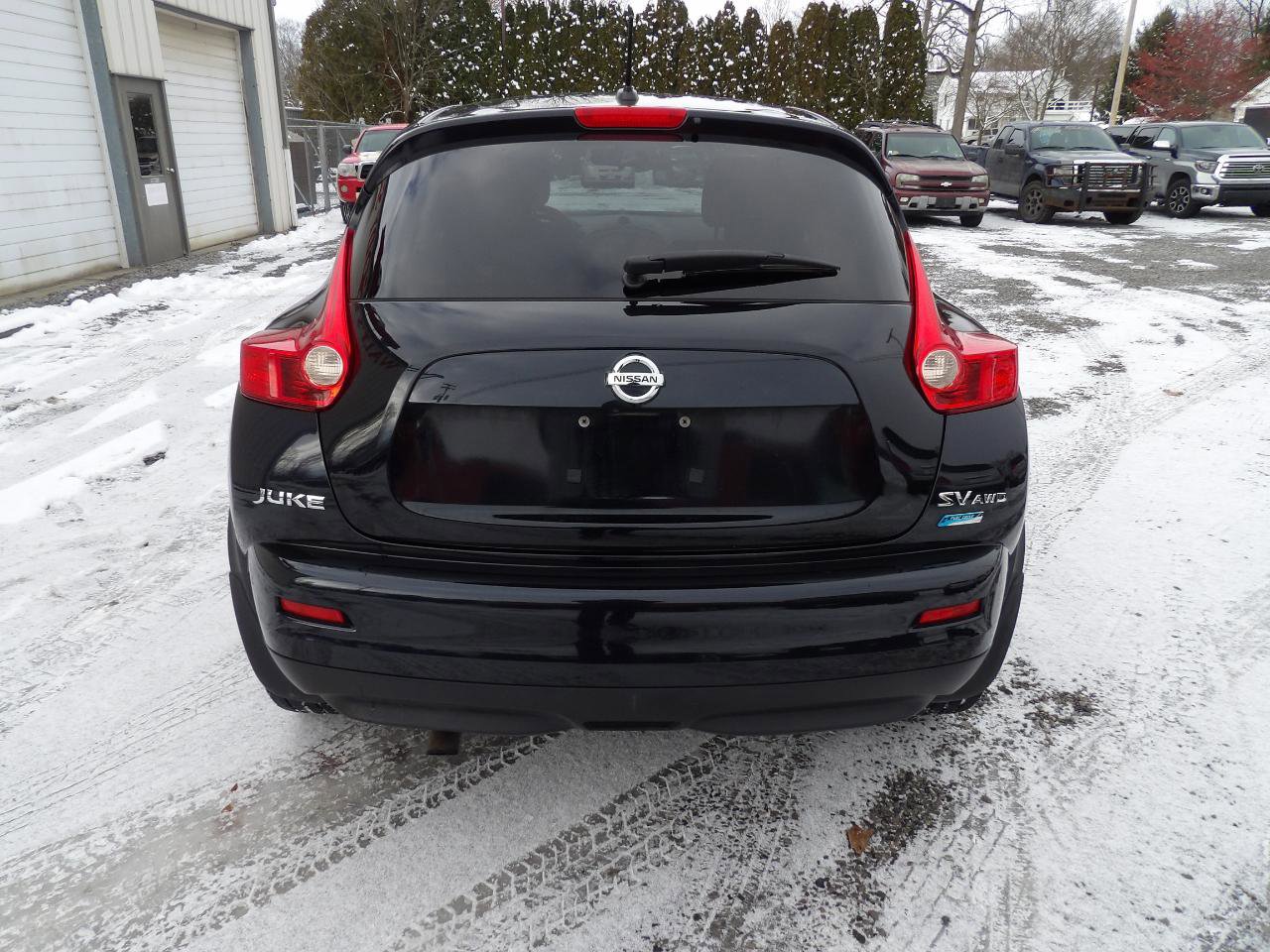 Used 2013 Nissan Juke SV AWD/4WD image 5