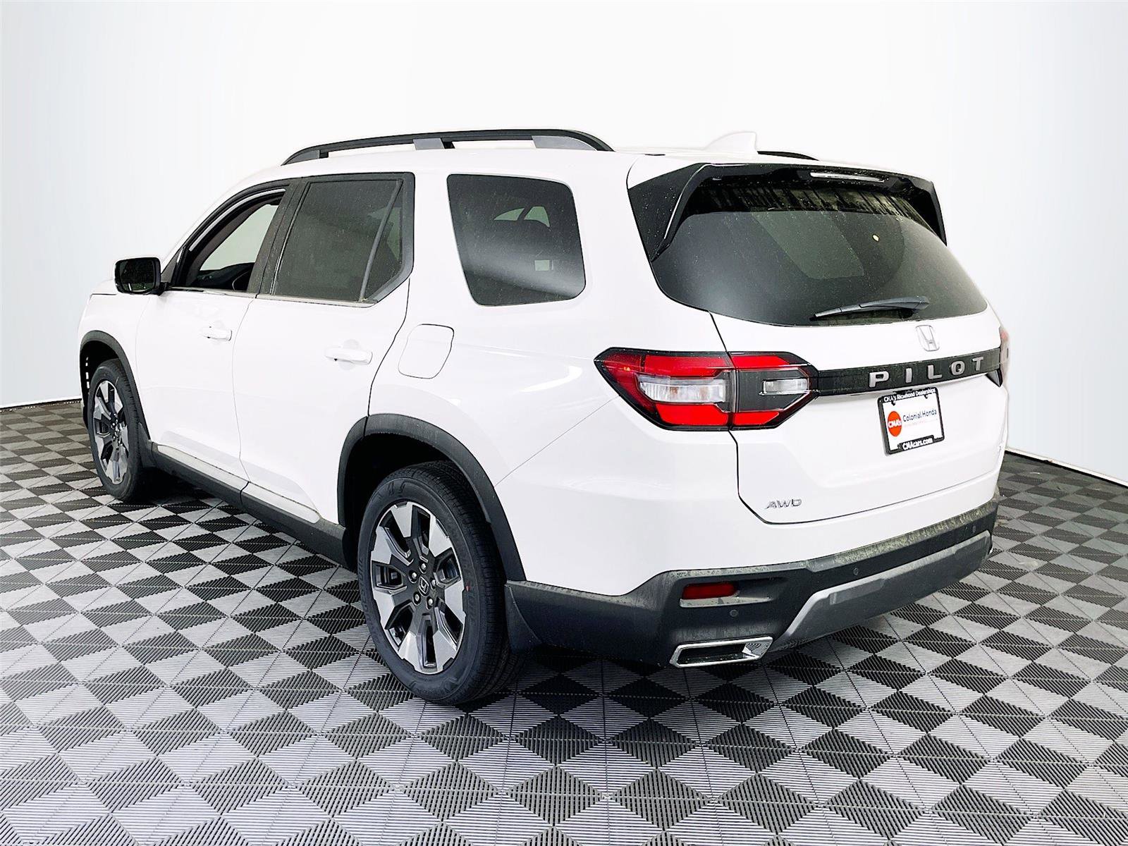 New 2026 Honda Pilot Elite image 4