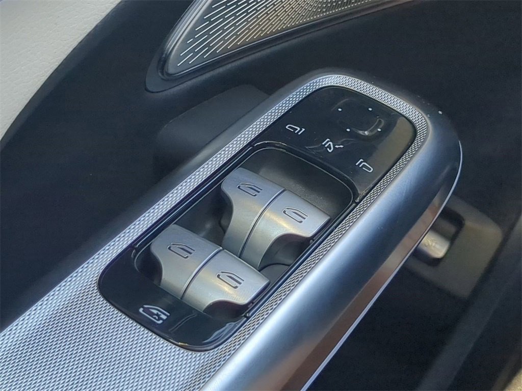 Used 2025 Mercedes-Benz E 450 4MATIC All-Terrain Wagon image 26