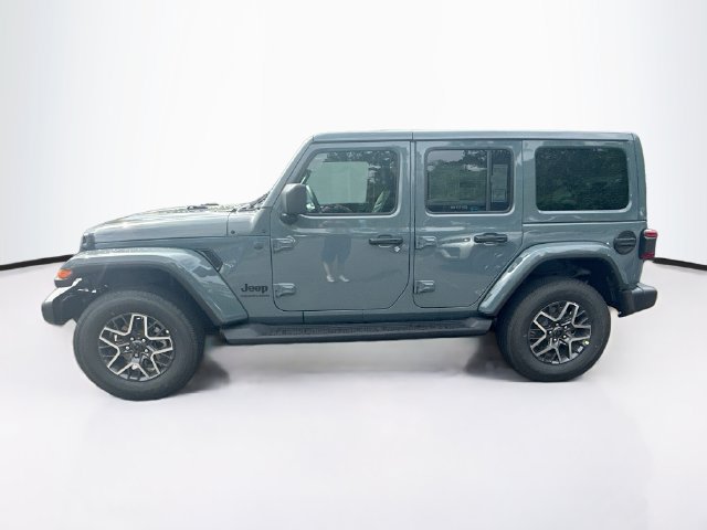 New 2026 Jeep Wrangler Unlimited Sahara AWD/4WD image 3