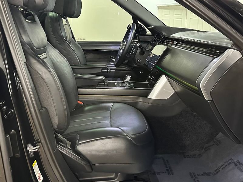 Used 2023 Land Rover Range Rover SV AWD/4WD image 20