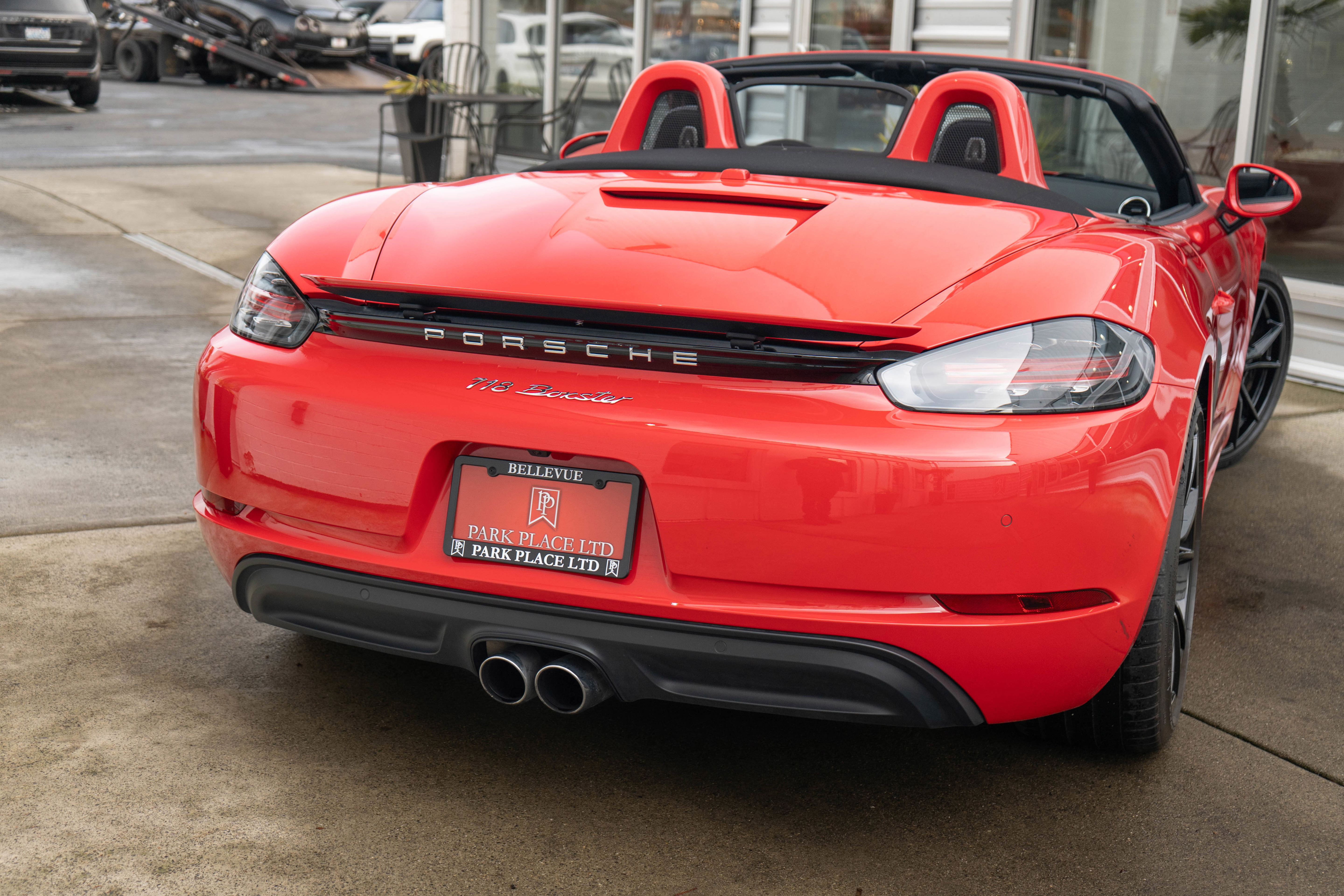 Used 2024 Porsche 718 Boxster image 6