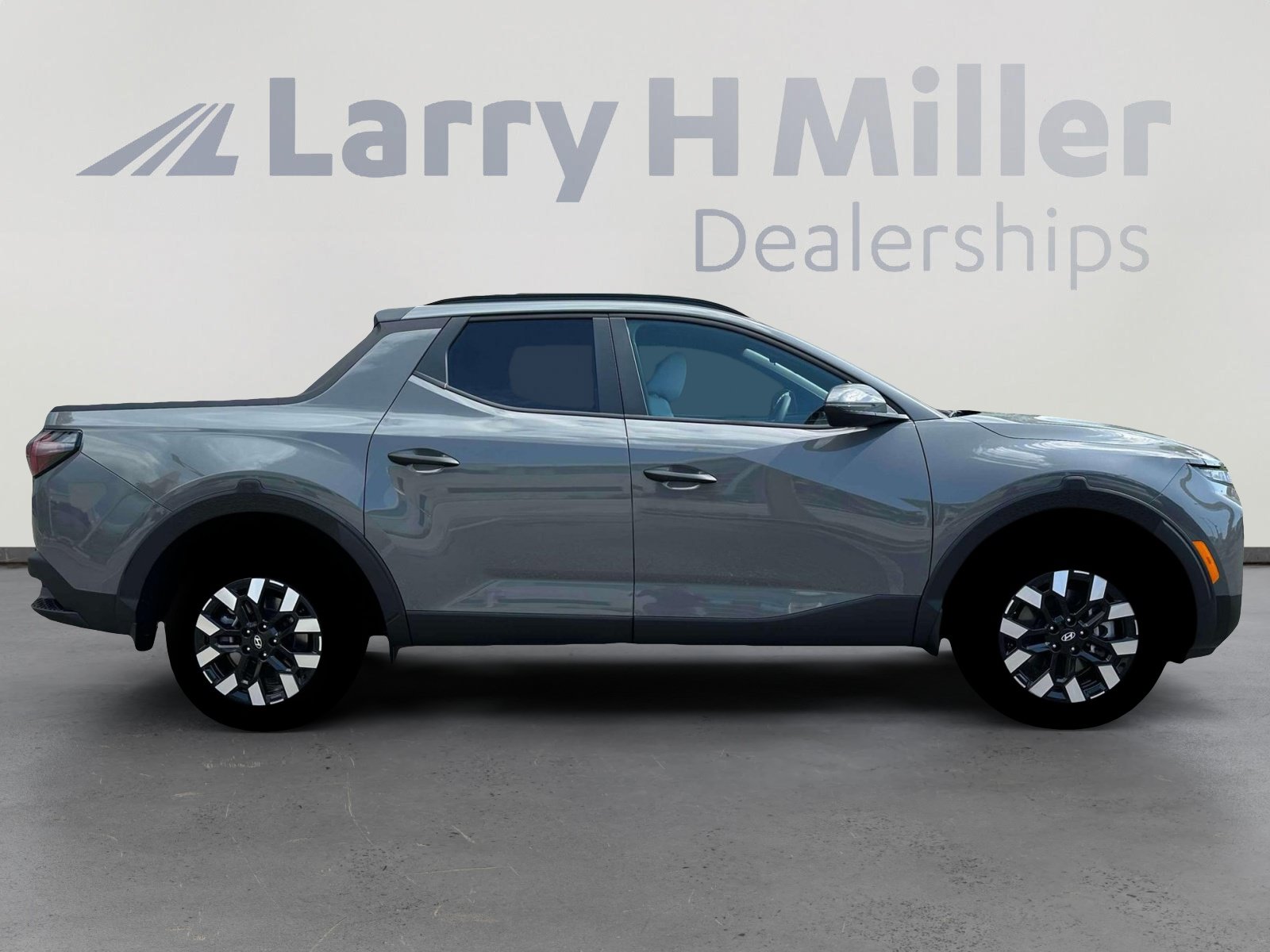 New 2026 Hyundai Santa Cruz SEL FWD image 9