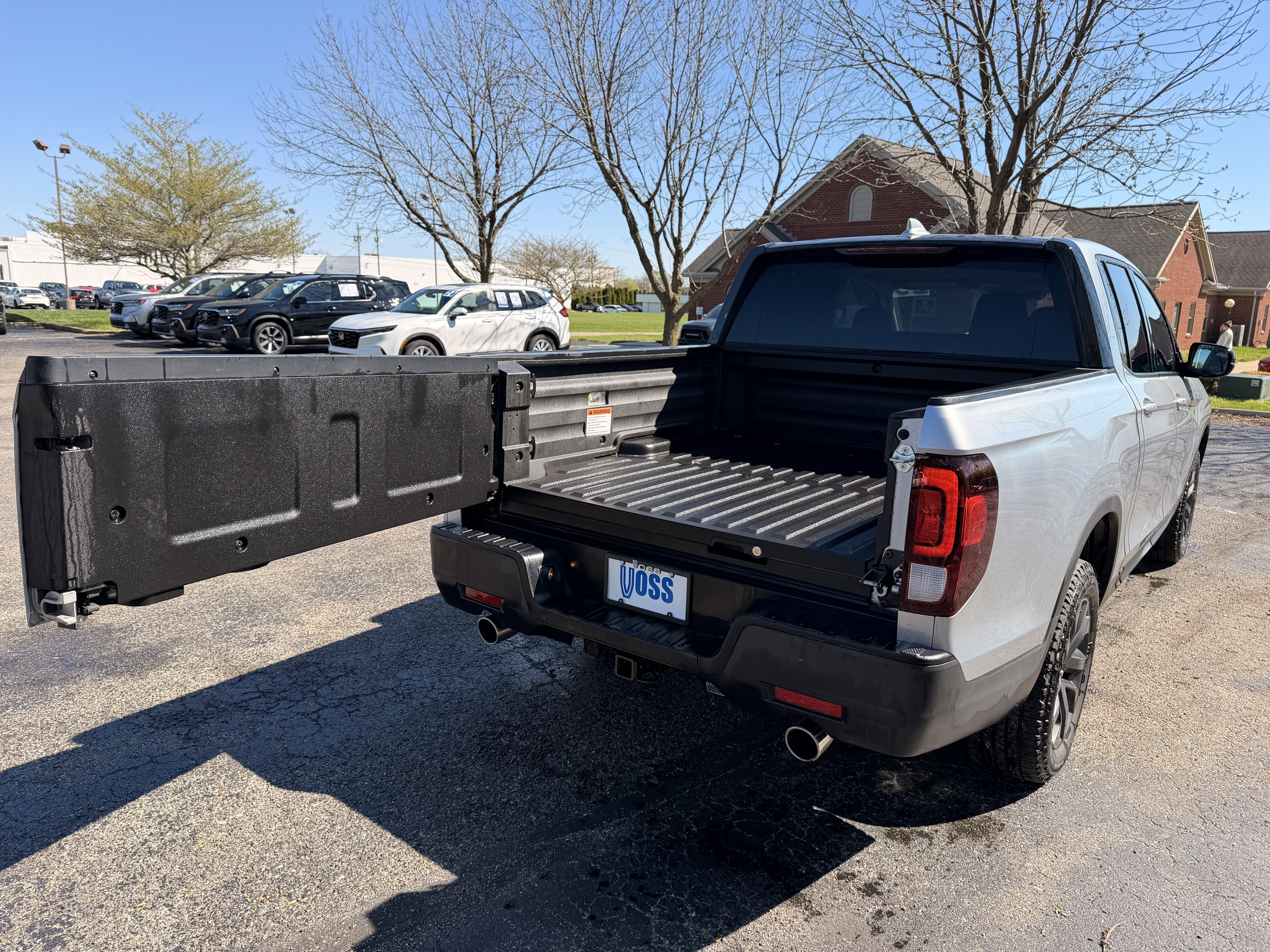 Used 2025 Honda Ridgeline Sport image 13