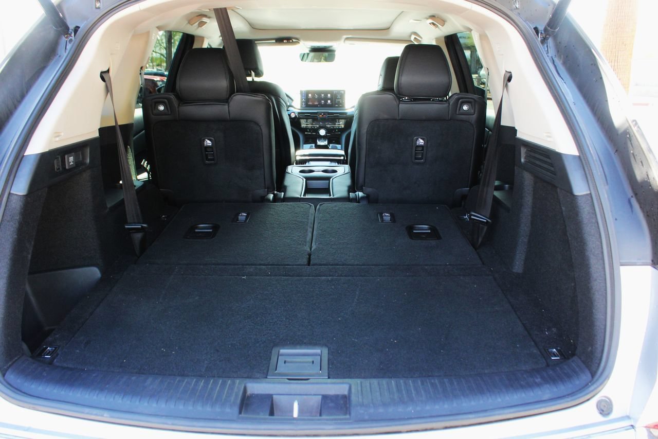 Used 2026 Acura MDX FWD image 14