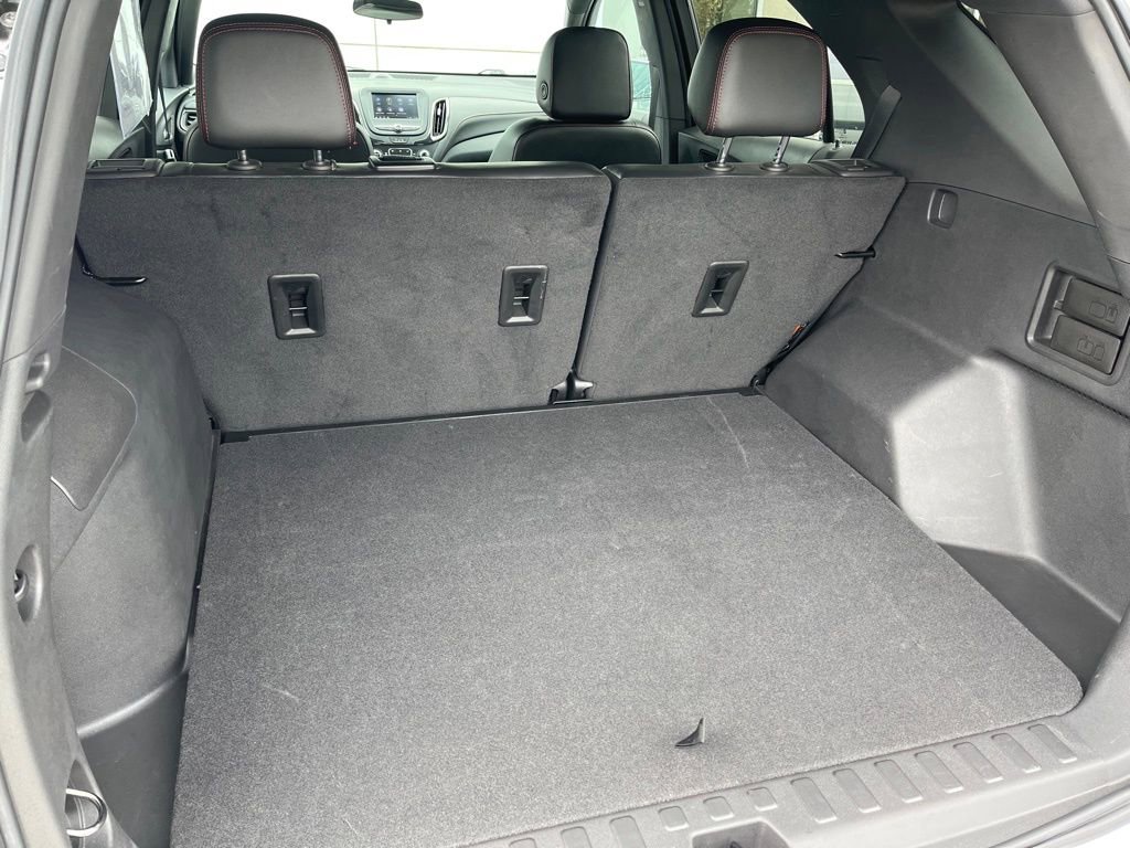 Used 2023 Chevrolet Equinox RS AWD/4WD image 23