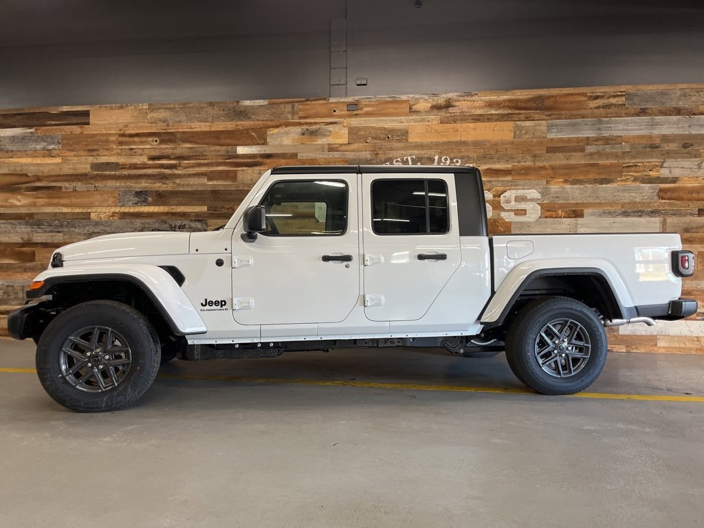New 2026 Jeep Gladiator Sport AWD/4WD image 62