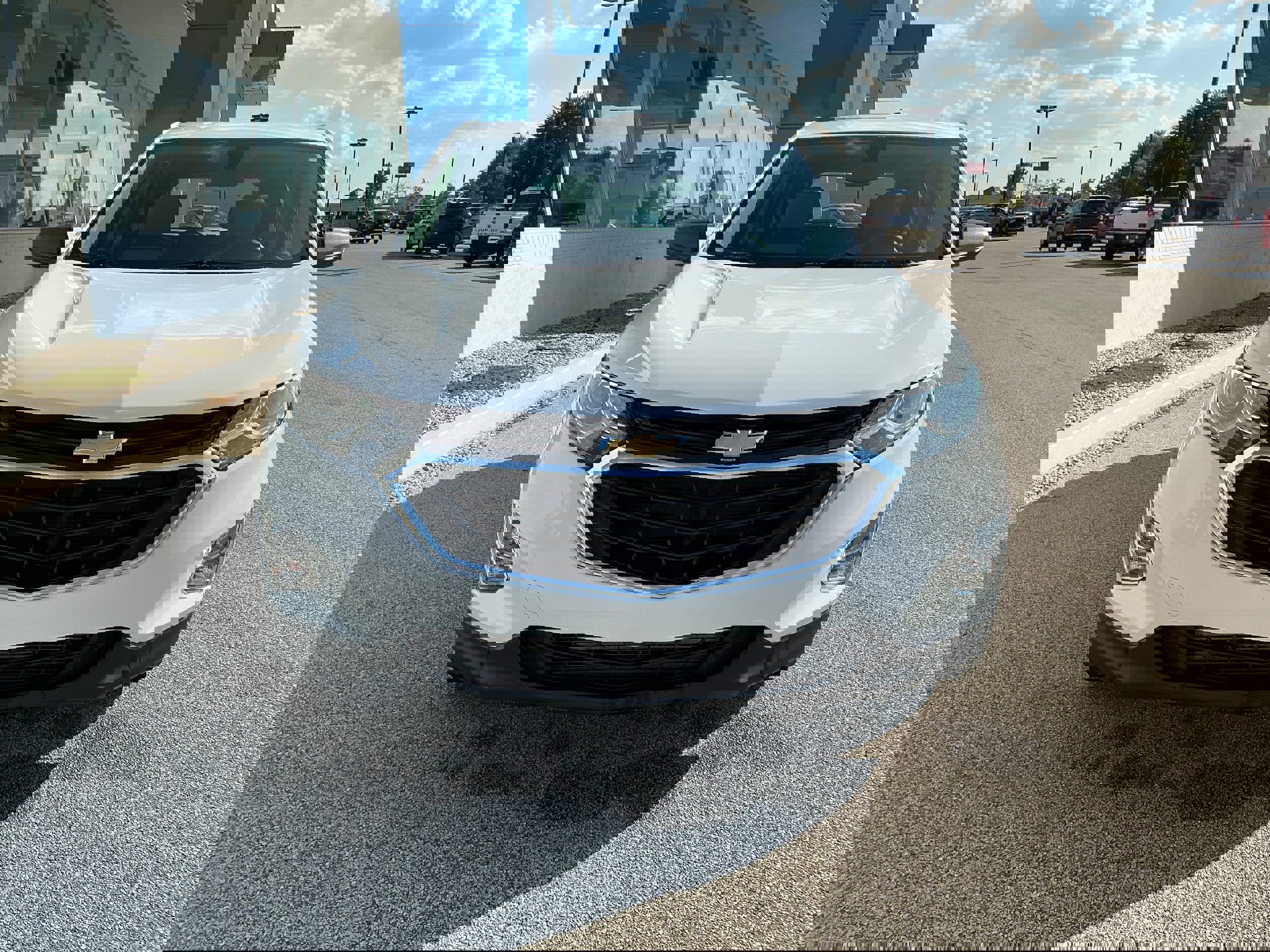Used 2019 Chevrolet Equinox LS image 17