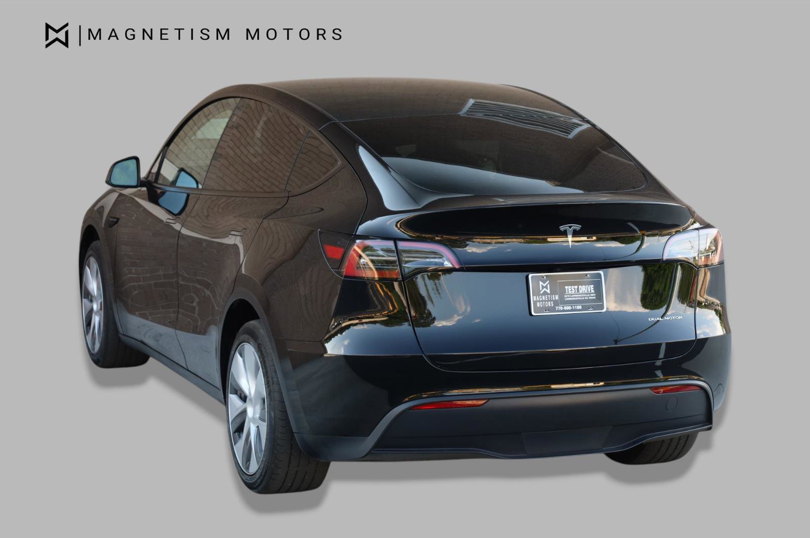 Used 2023 Tesla Model Y Long Range AWD/4WD image 7