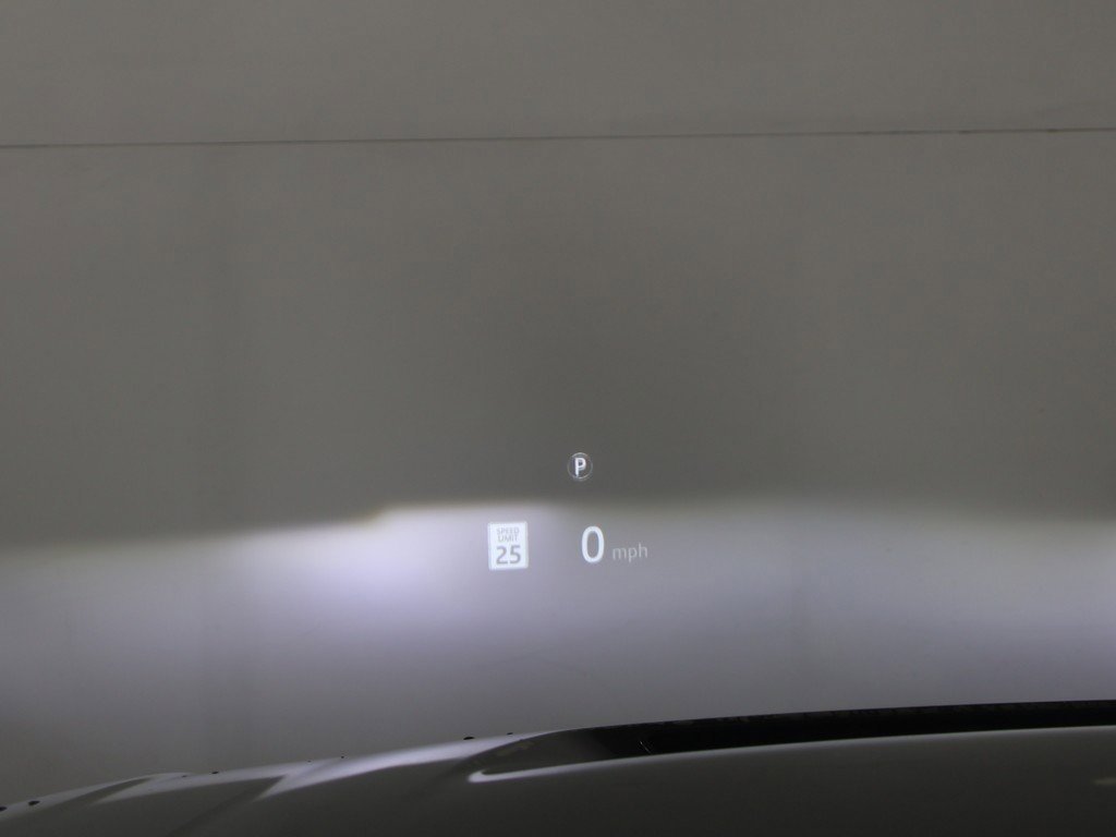 Used 2022 Land Rover Range Rover Sport SVR image 42