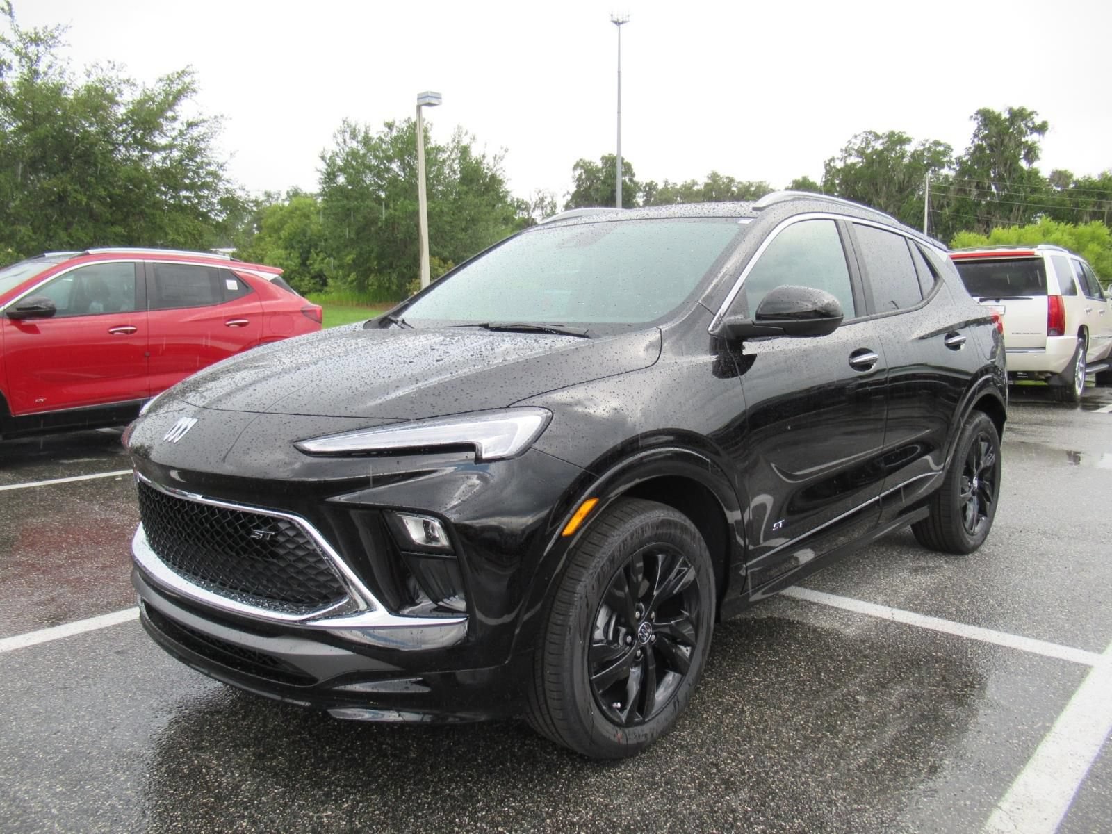 New 2026 Buick Encore GX Sport Touring w/ Comfort Package FWD image 3