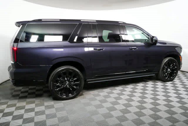 Certified 2026 Cadillac Escalade ESV Platinum Sport AWD/4WD image 2