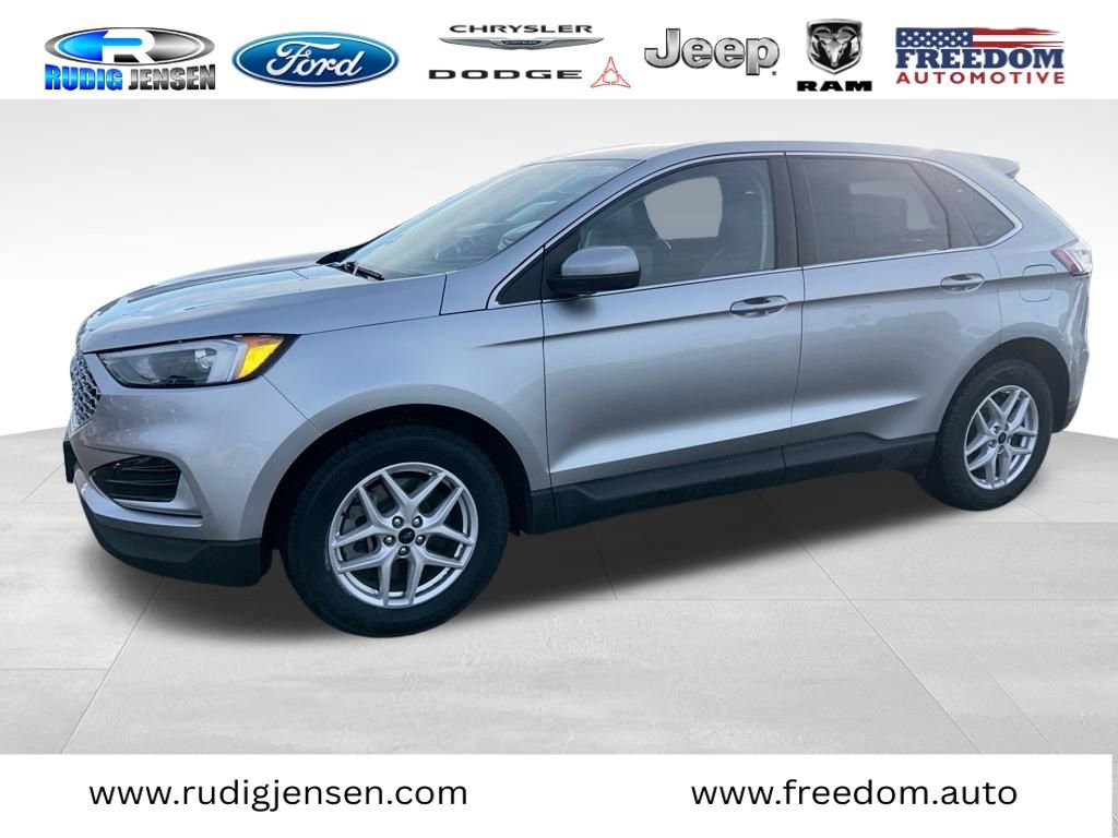 Used 2024 Ford Edge SEL image 12