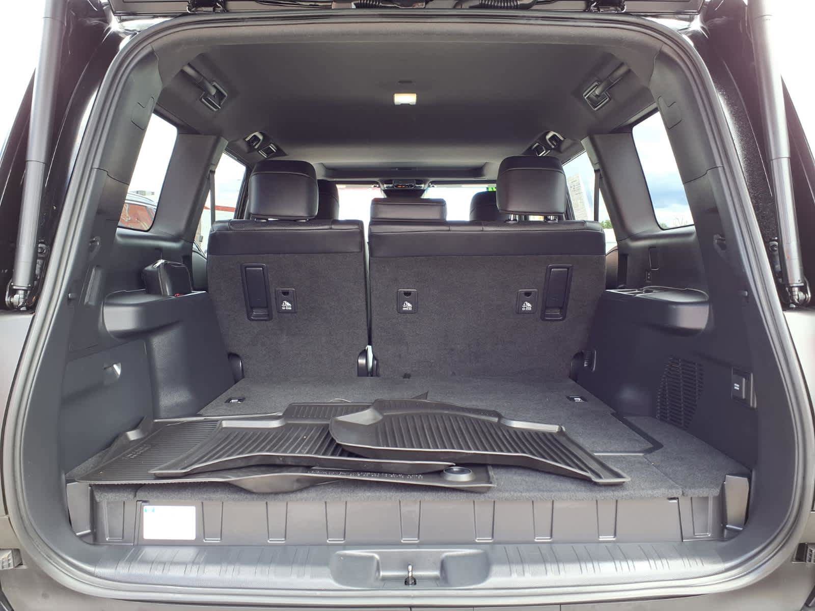 Used 2024 Toyota Land Cruiser w/ Premium Package AWD/4WD image 4