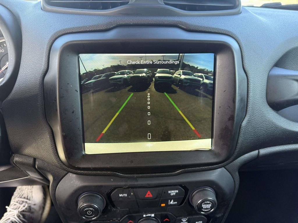 Used 2022 Jeep Renegade Sport w/ Sport Appearance Group image 20