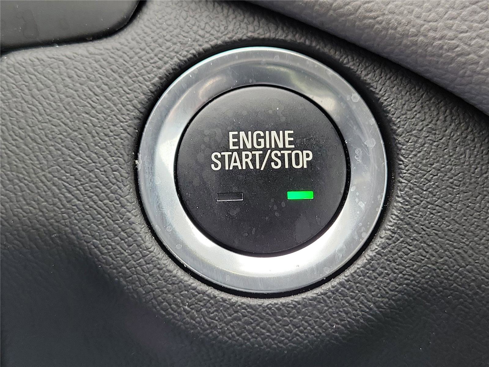 Used 2024 Chevrolet Equinox LS w/ LS Convenience Package image 28