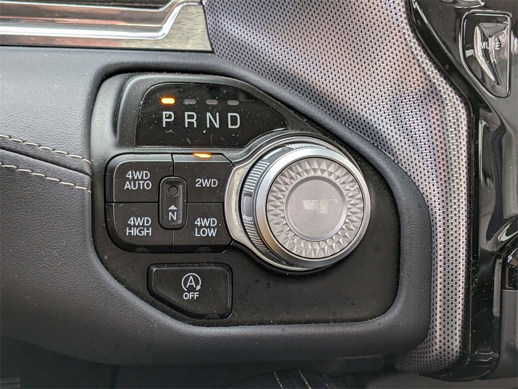 Certified 2024 RAM 1500 Limited image 17