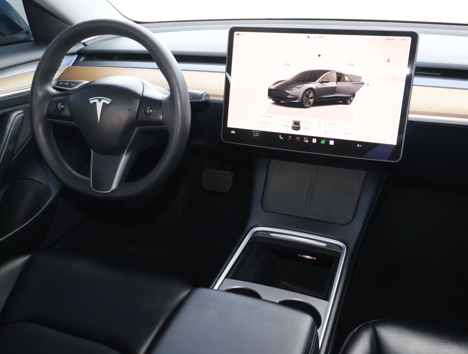 Used 2023 Tesla Model 3 Standard Range RWD image 9