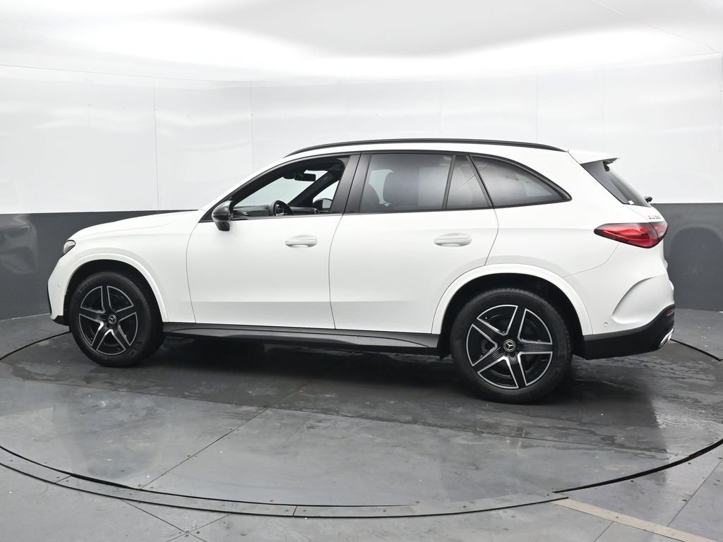 Used 2023 Mercedes-Benz GLC 300 image 7