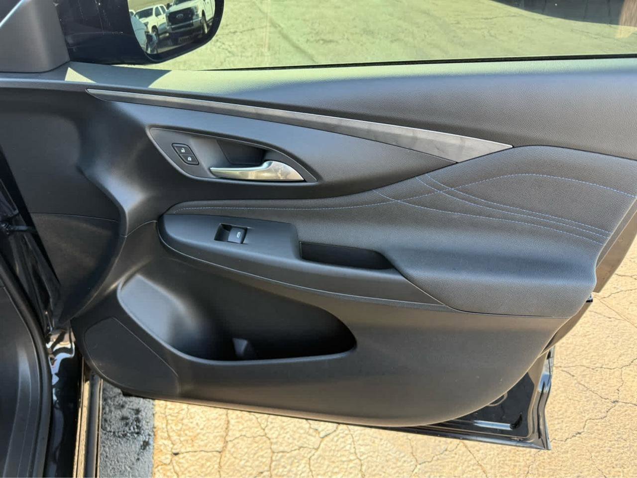 Used 2026 Buick Envista Sport Touring w/ Convenience II Package image 26