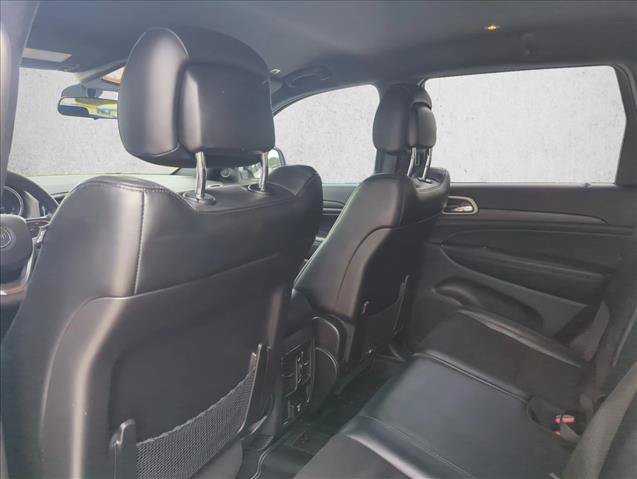 Used 2021 Jeep Grand Cherokee Laredo X AWD/4WD image 18