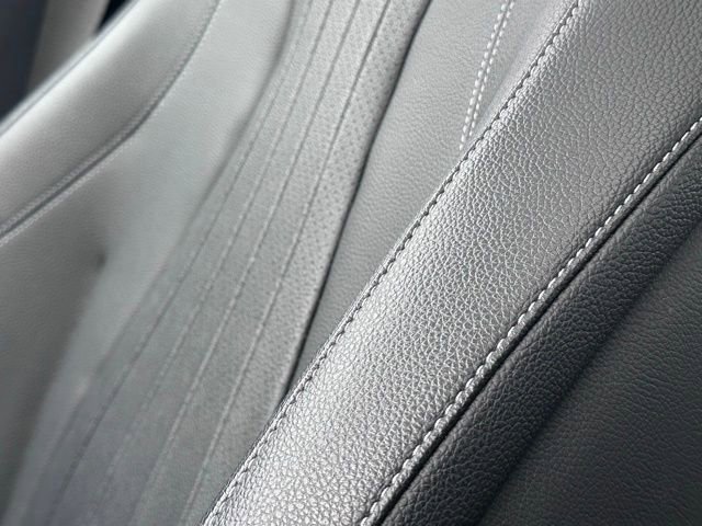 Certified 2018 Mercedes-Benz E 300 4MATIC image 20