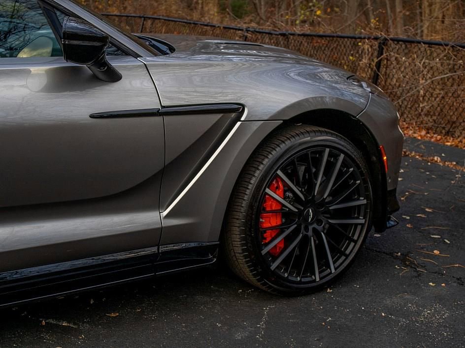 Used 2025 Aston Martin DBX 707 image 11