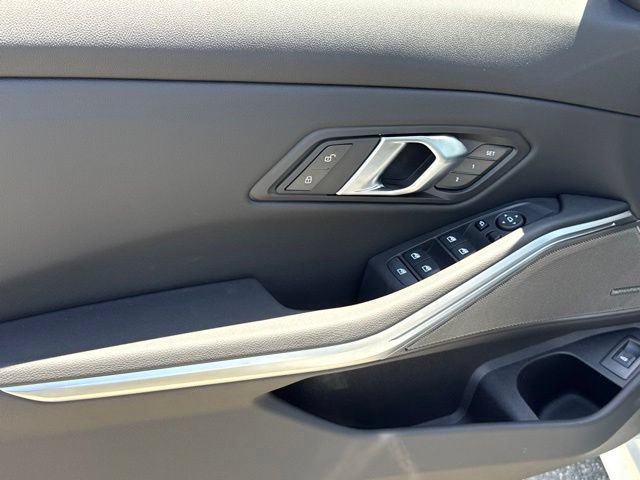 New 2026 BMW 330i Sedan w/ M Sport Package RWD image 15