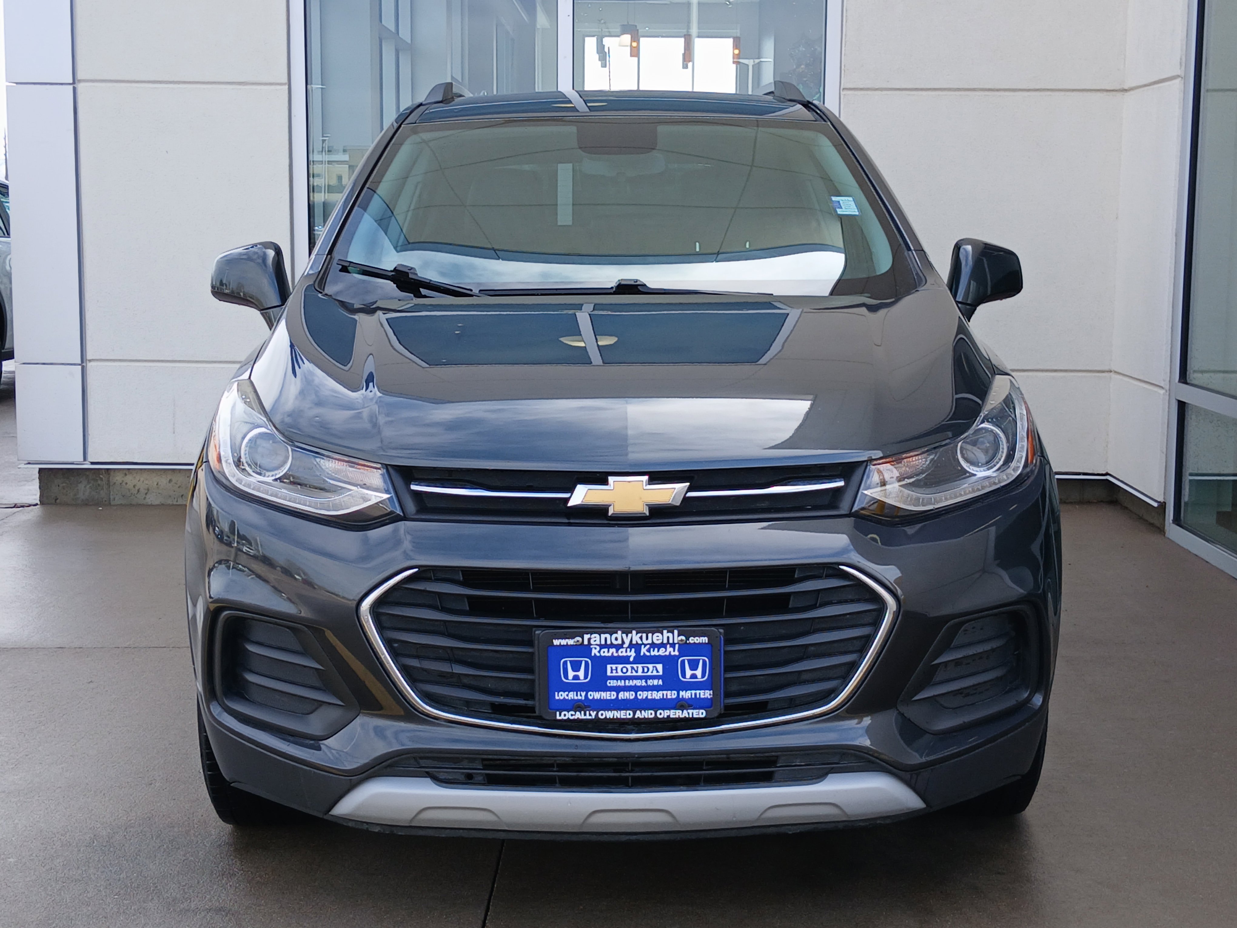Used 2017 Chevrolet Trax LT w/ Driver Confidence Package AWD/4WD image 4