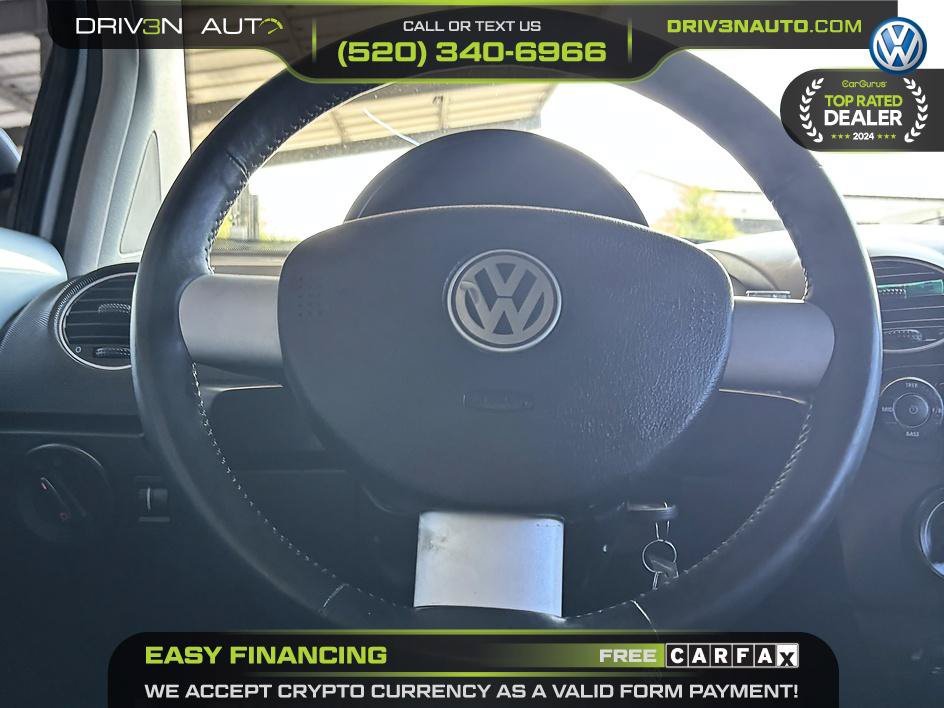 Used 2010 Volkswagen Beetle Coupe FWD image 9