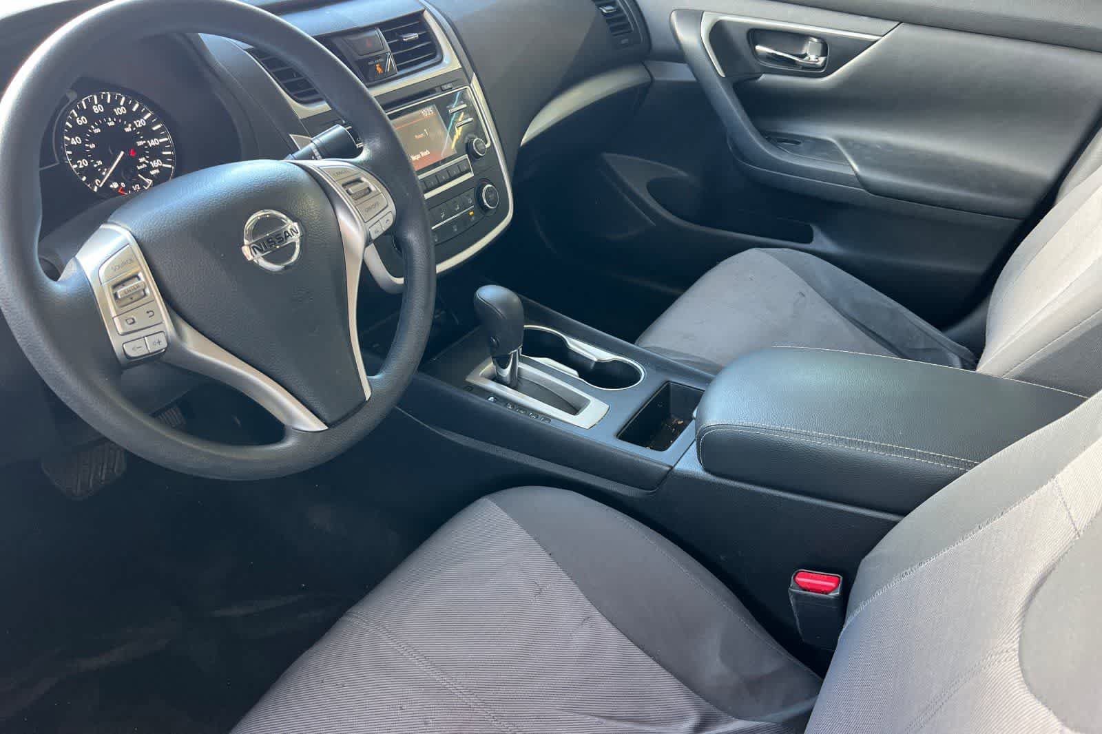 Used 2018 Nissan Altima 2.5 S w/ S Convenience Package FWD image 14