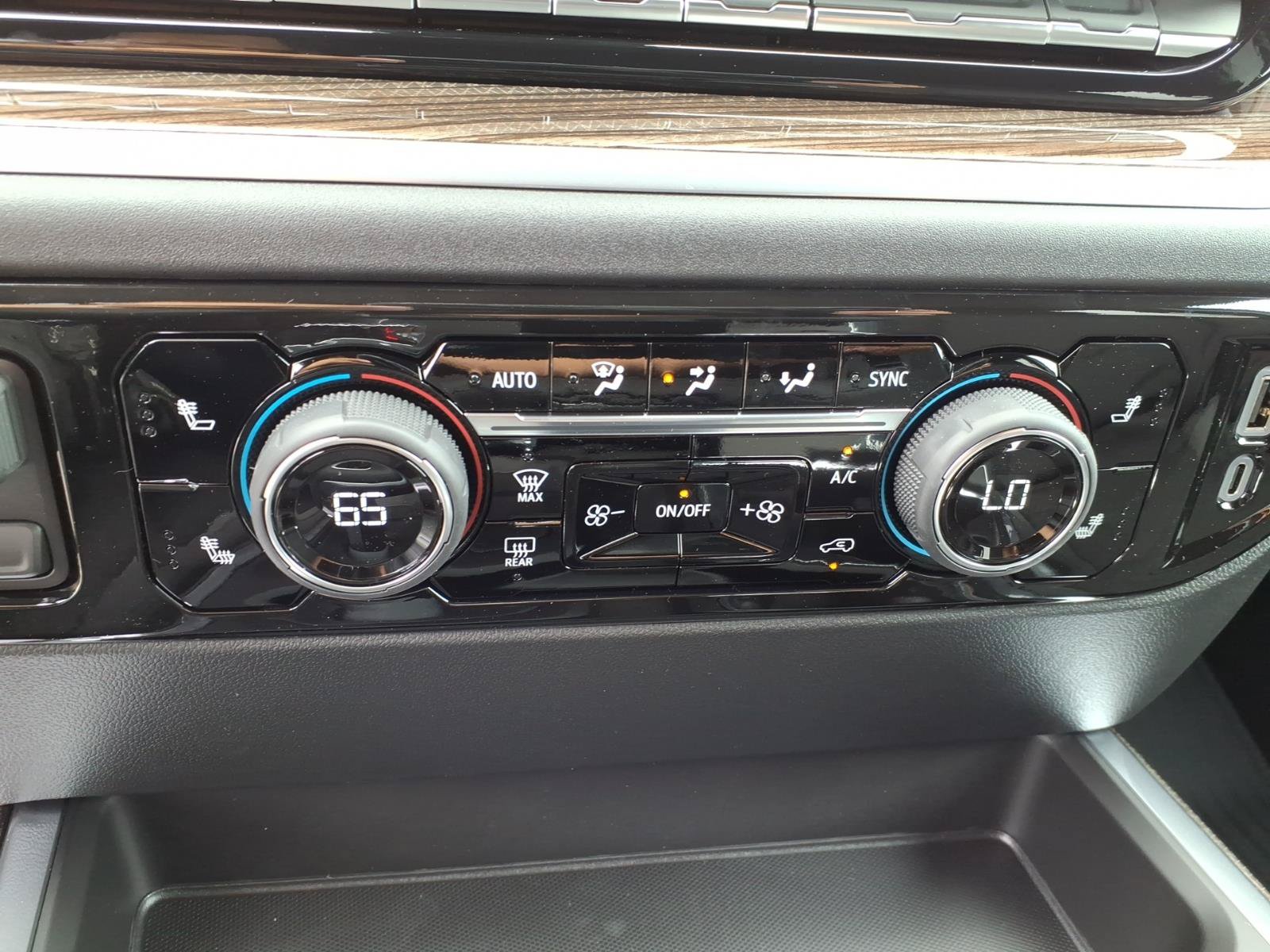 New 2026 Chevrolet Silverado 1500 RST AWD/4WD image 10