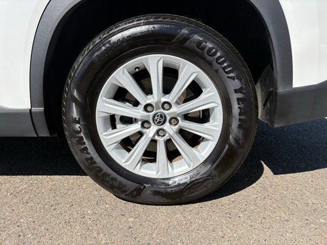 Used 2024 Toyota Grand Highlander AWD image 9