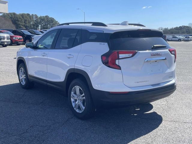 Used 2024 GMC Terrain SLE w/ Driver Convenience Package AWD/4WD image 6