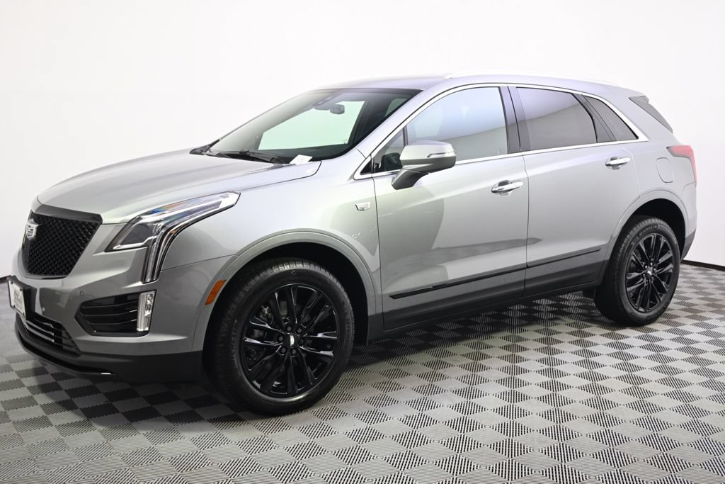 New 2026 Cadillac XT5 Luxury w/ LPO, ONYX Package AWD/4WD image 2
