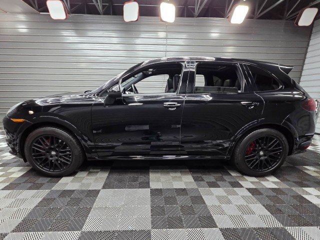 Used 2014 Porsche Cayenne GTS AWD/4WD image 8
