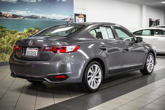 Used 2018 Acura ILX 2.4L image 6