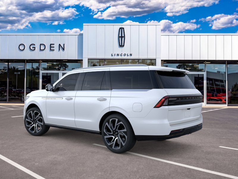 New 2026 Lincoln Navigator Reserve AWD/4WD image 4