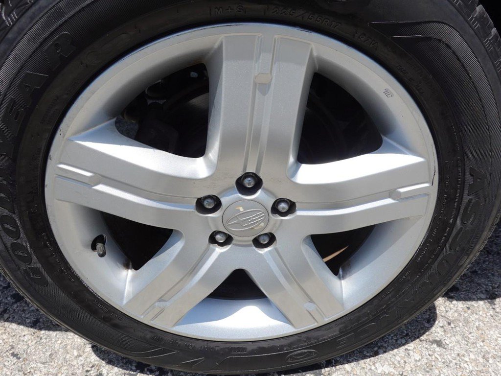 Used 2010 Subaru Forester 2.5X Limited AWD/4WD image 9