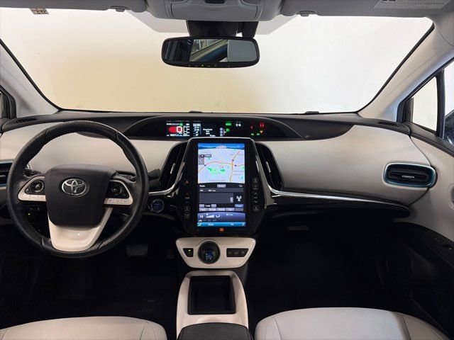 Used 2017 Toyota Prius Prime Advanced w/ Carpet Mat Package image 28