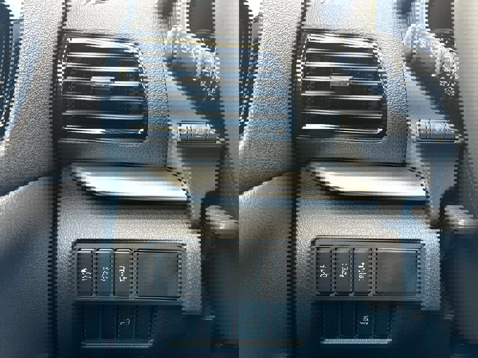 New 2026 Mitsubishi Eclipse Cross AWD image 45