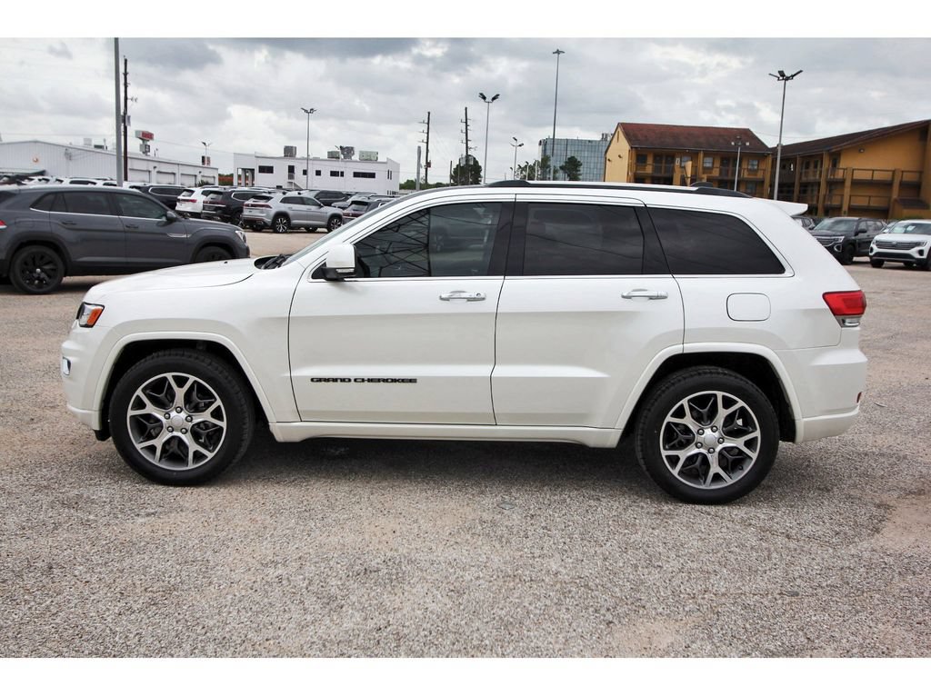 Used 2021 Jeep Grand Cherokee Overland RWD image 4