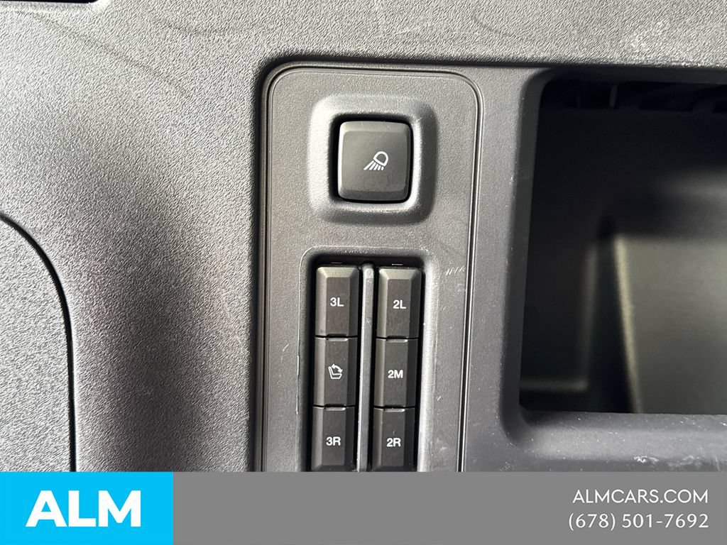 Used 2025 Ford Expedition Active AWD/4WD image 22
