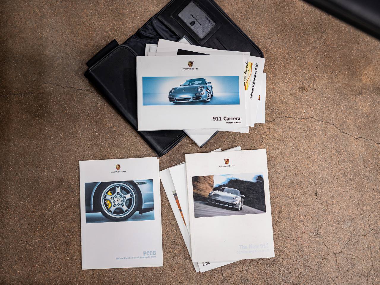 Used 2005 Porsche 911 Carrera S RWD image 16