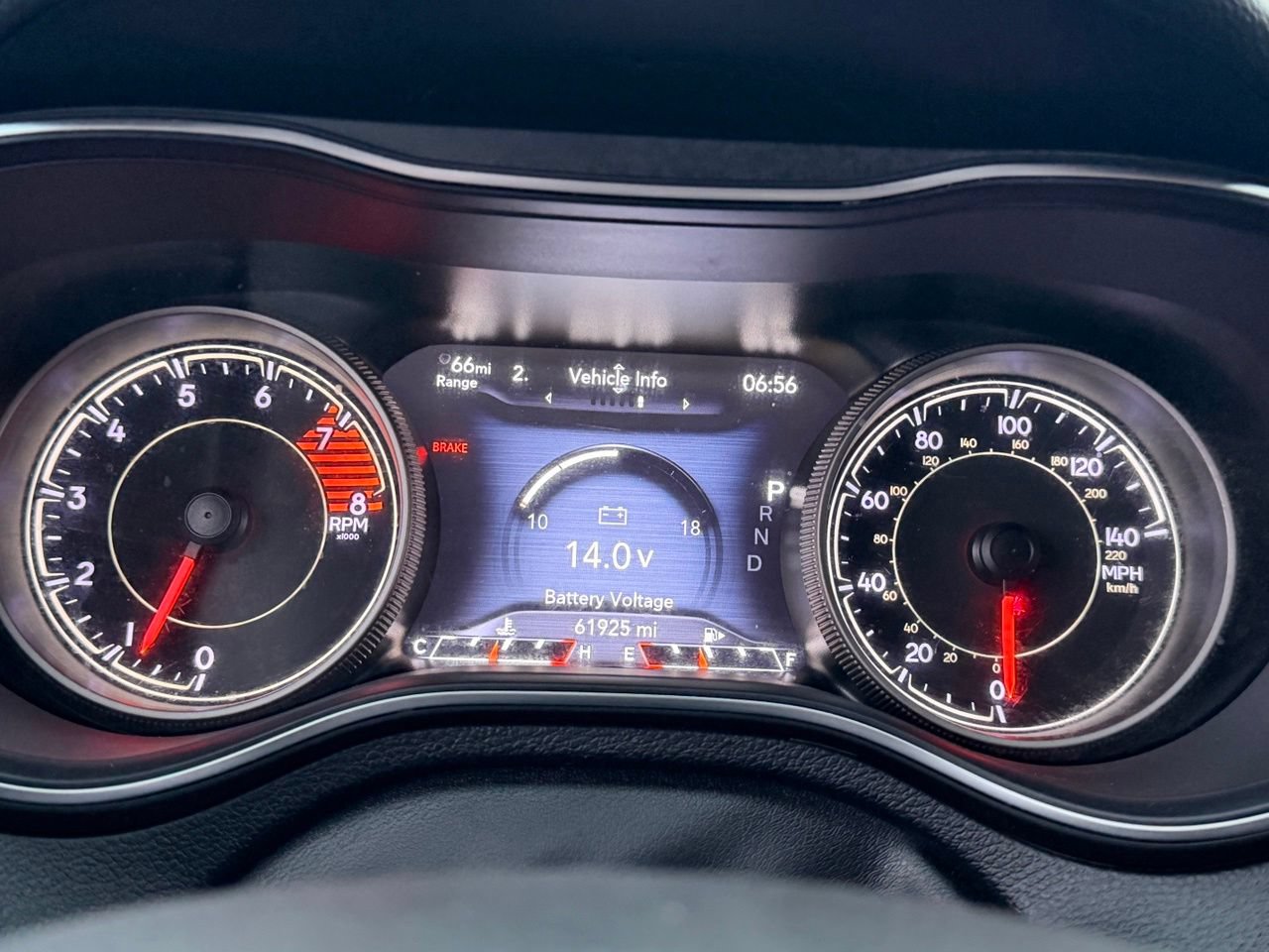 Used 2019 Jeep Cherokee Limited AWD/4WD image 17